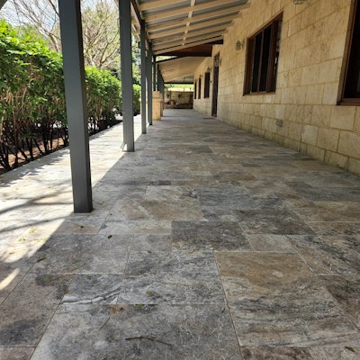 Atlantis Travertine