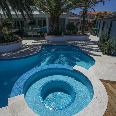 Primo Travertine