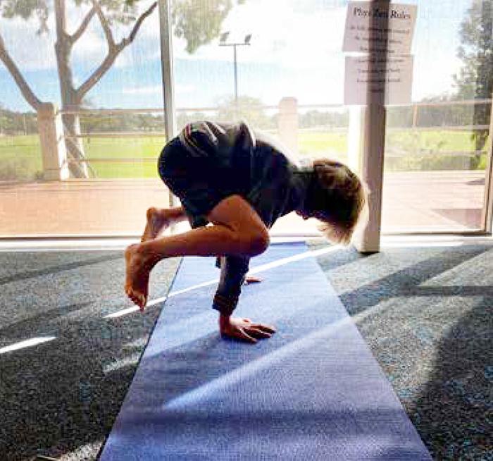 Hand stand