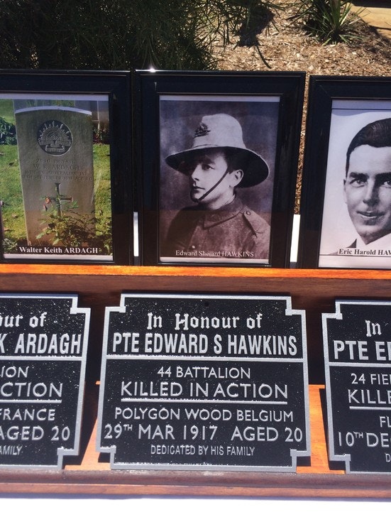 Pte Hawkins plaque