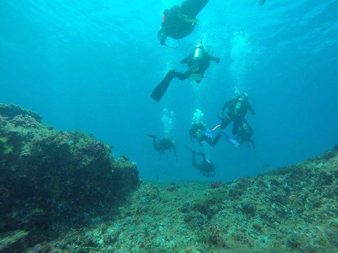 scuba underwater
