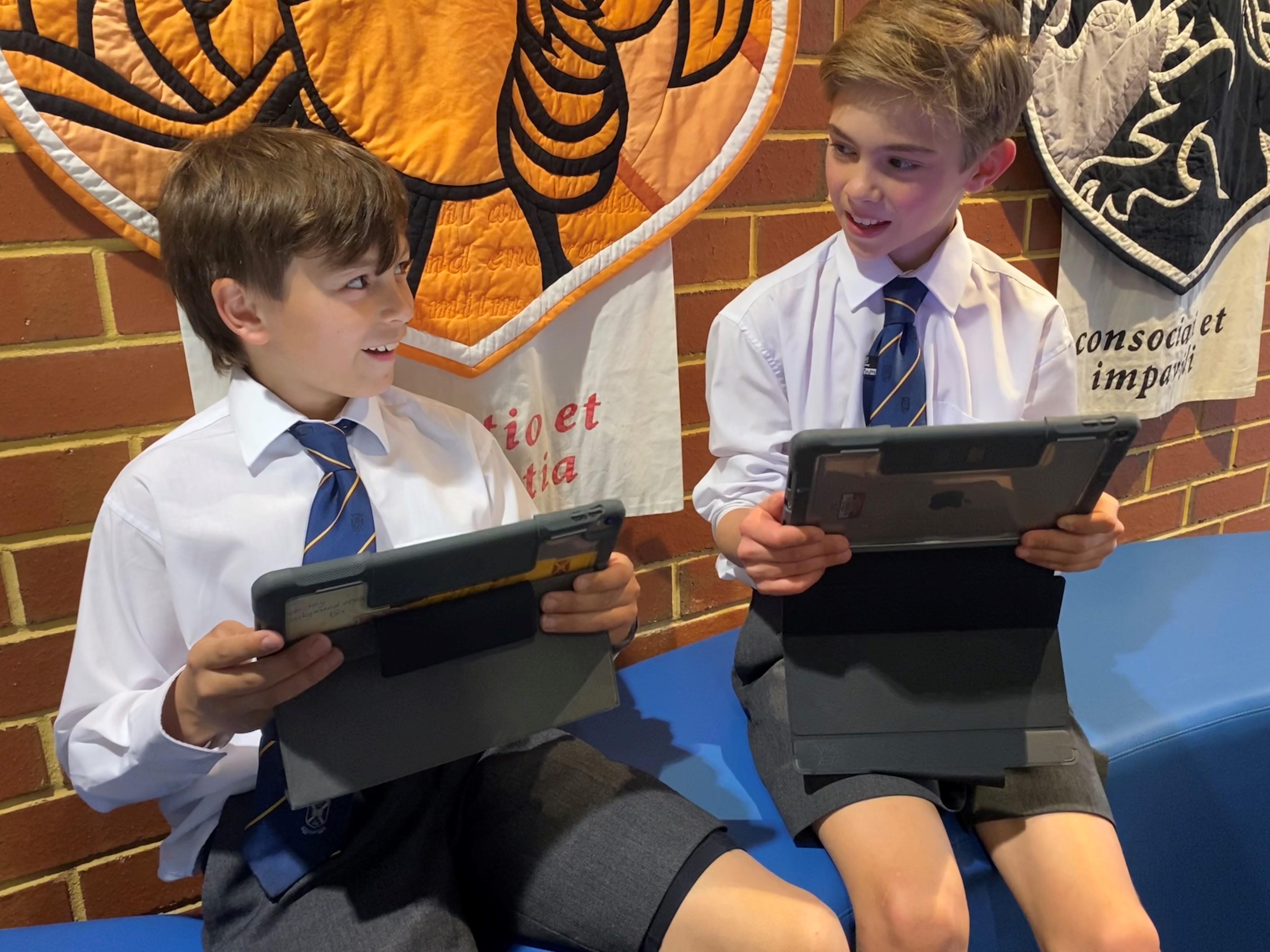 ipads2.jpg