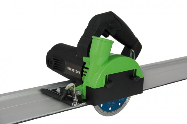 guide-rail-with-saw.jpeg