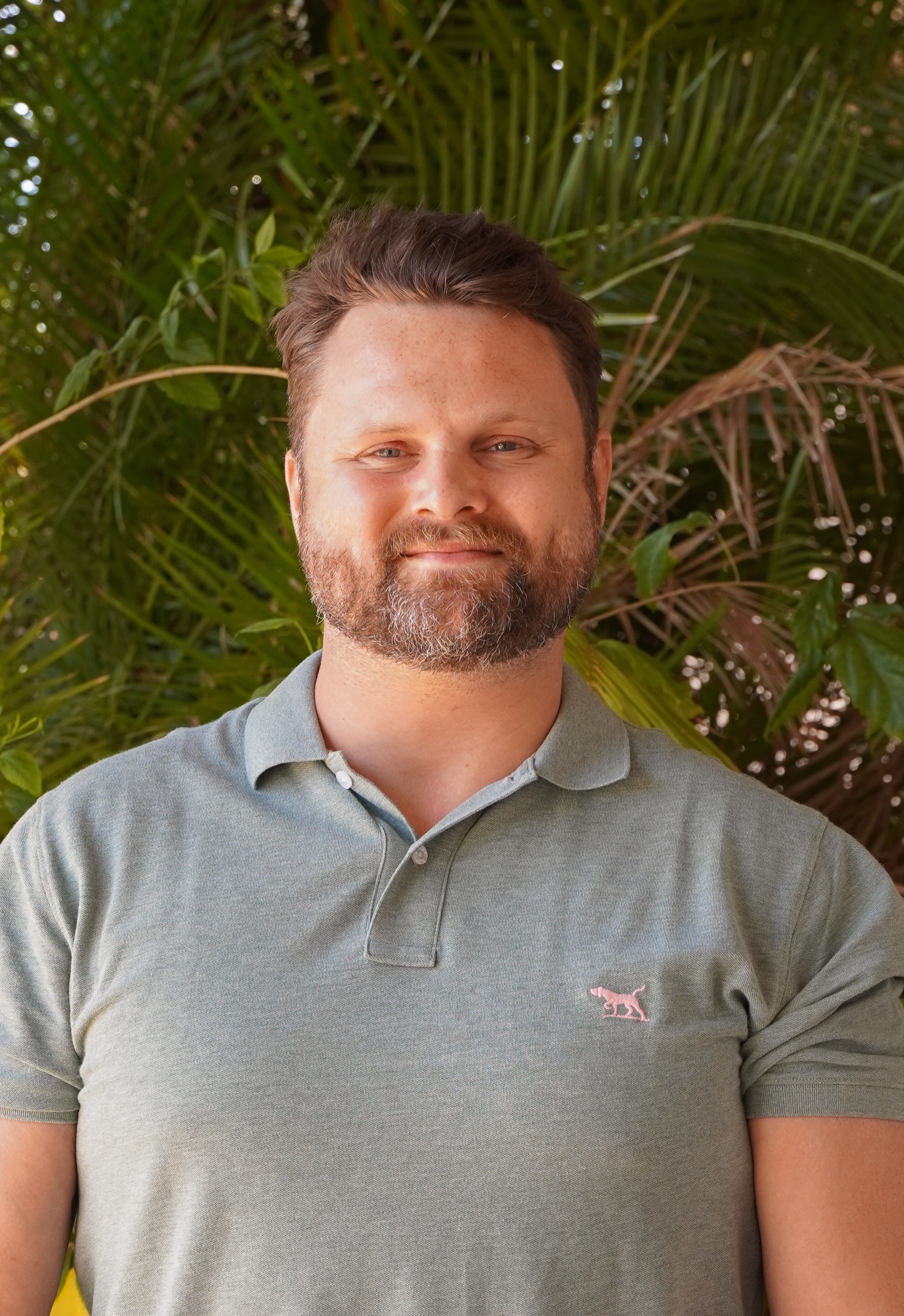 Mr Andrew Morton