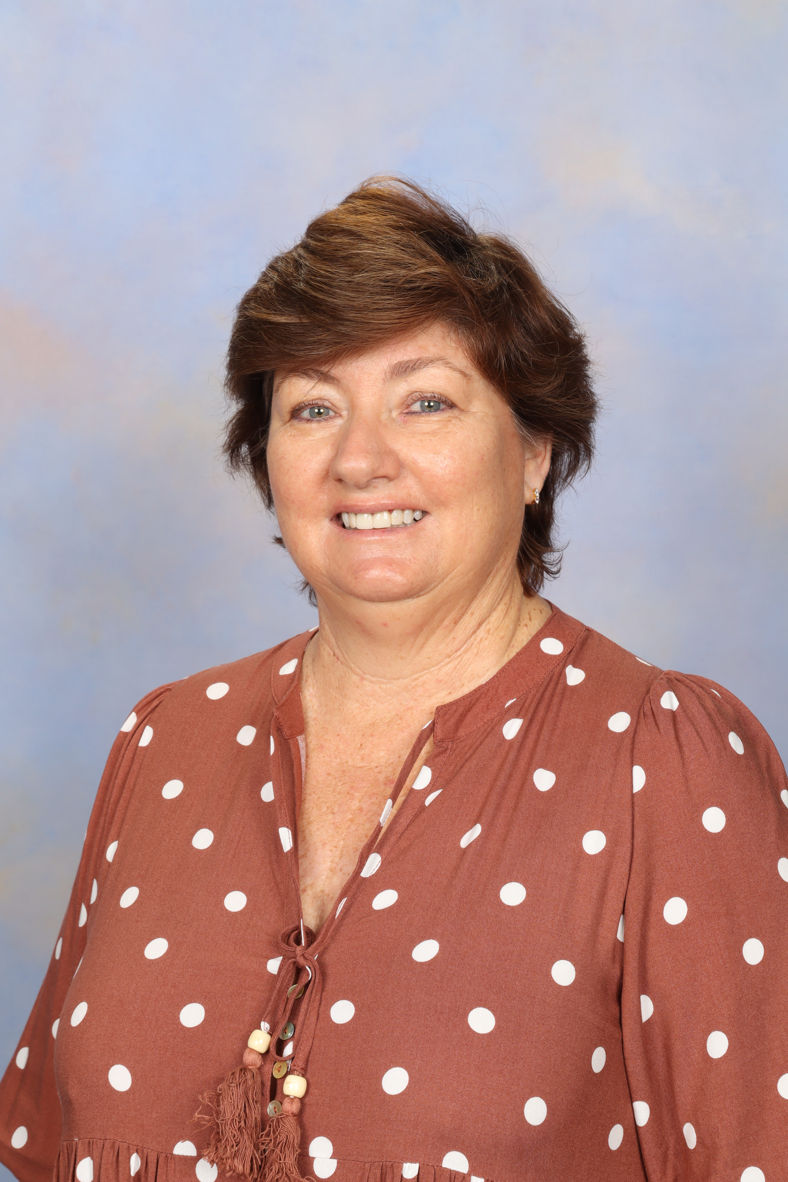 Mrs Lyn Kleynhans