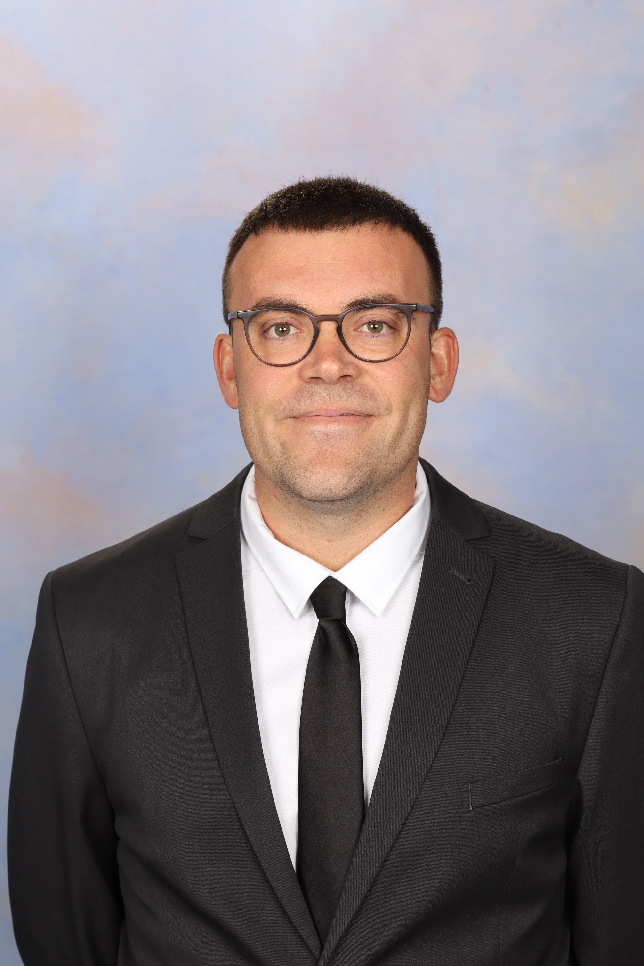 Mr David Mazza