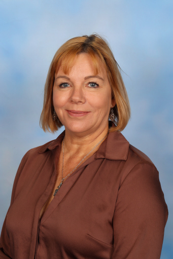 Mrs Carol Potter