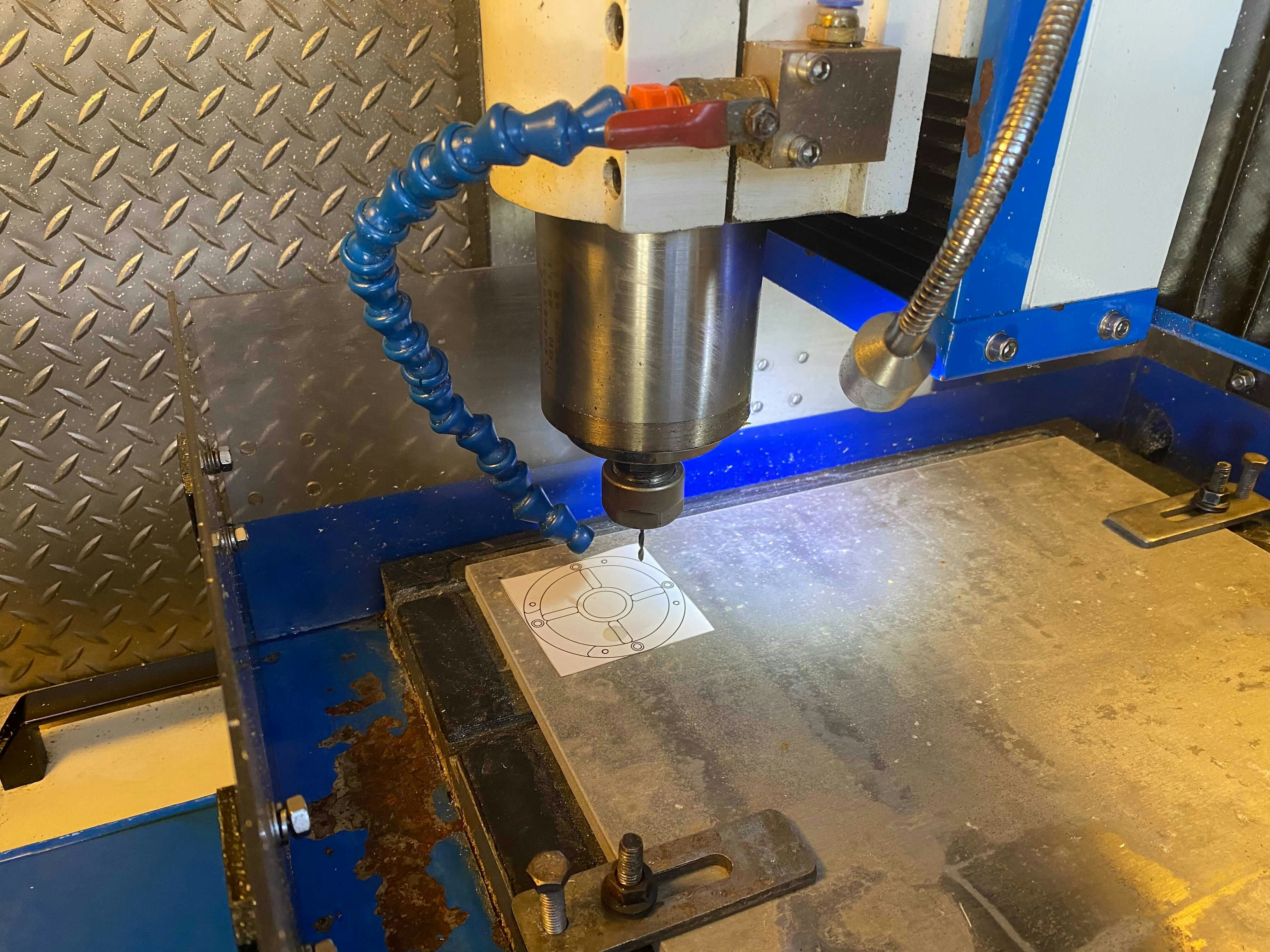 cnc1.jpg